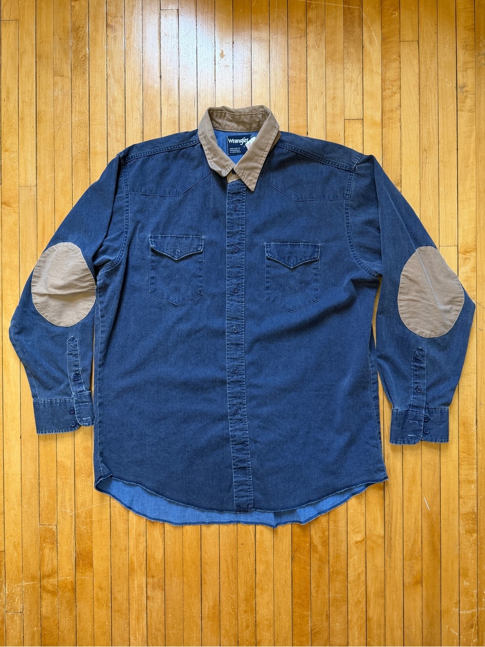 Vintage 90s Wrangler Western X-long Tails with Tan Elbow Patches Mens USA Sz. XL
